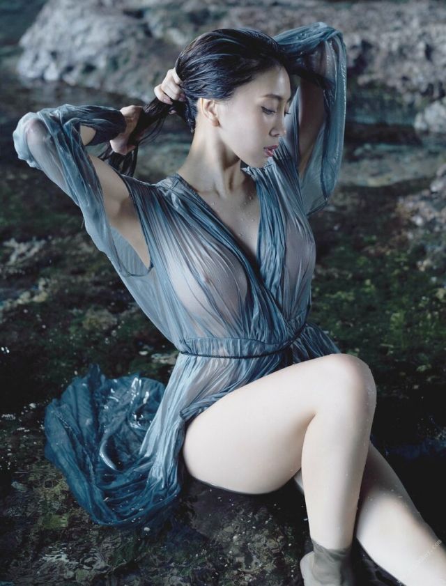 Tomomi Morisaki, a Fashion Model and Gravure Idol from Japan