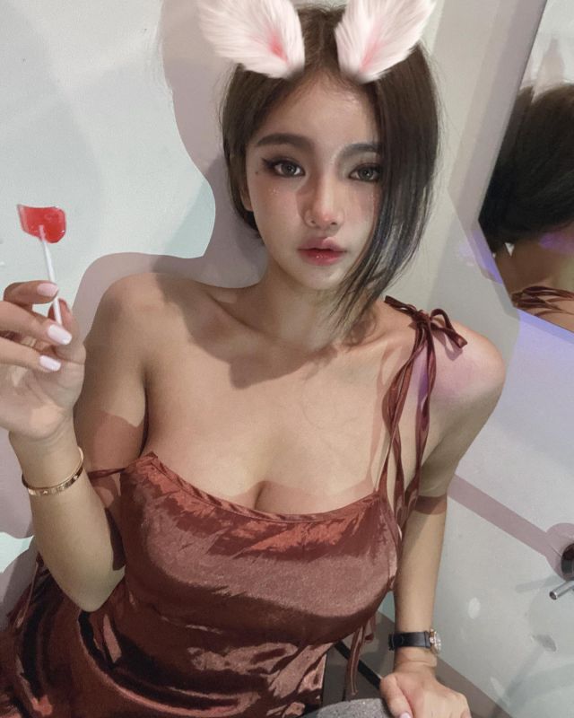 Jeee622, A Cute Model and Instagram Star From Korea