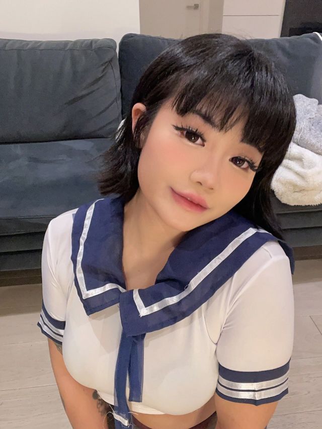 Nekochan,An Asian Who Has Cute Face And Big Ass Under Her Hourglass Waist