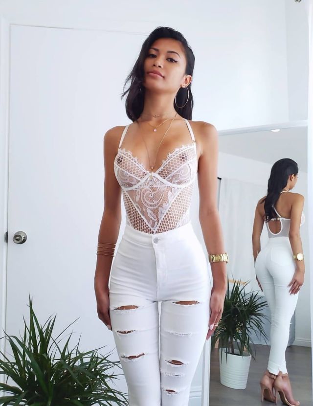 Chanel Uzi, Sexy Nude Asian Model