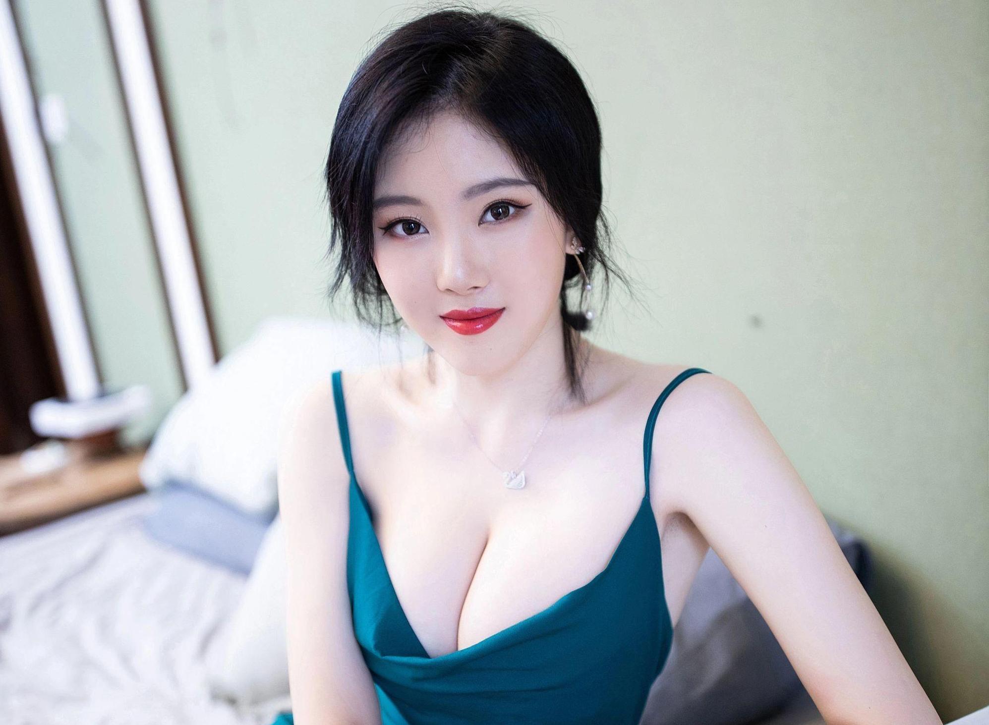 You Can Not Be Able To Resist Sensual Busty Asian Ladies