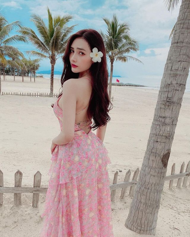 Jenny Yến, a Super Hot Vitnam Net Celebrity